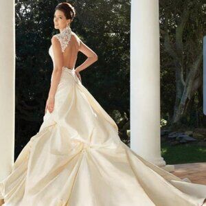 Wedding dress size 2